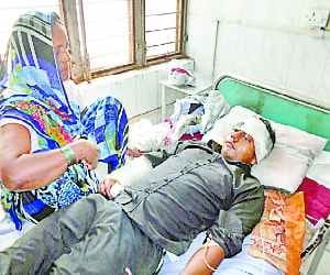 Students , including five injured in road accidents